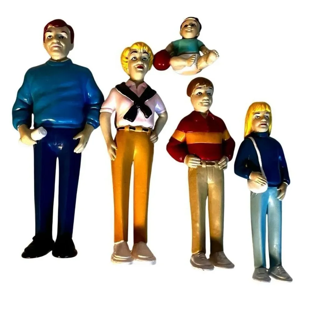 Lakeshore Block Play People White Caucasian  Family Figure Lot Of 8 Complete